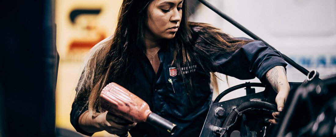 Making being a full time mechanic & mom EASY